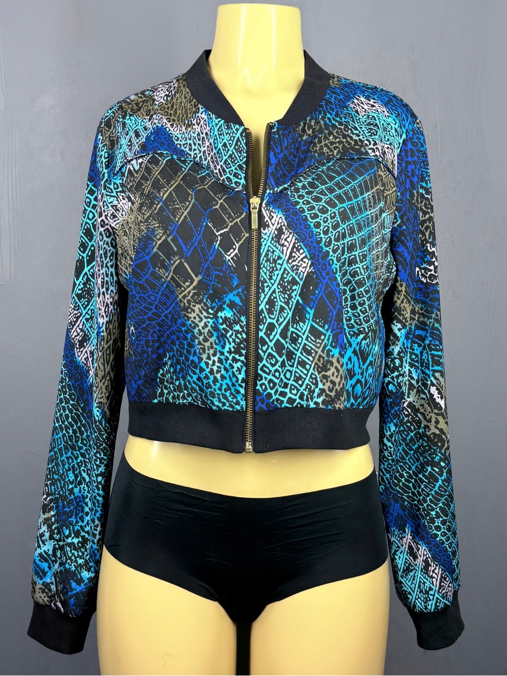 bebe Blue Snake Print Cropped Bomber Jacket Large